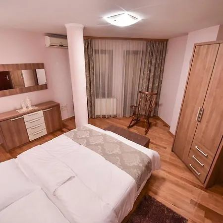 Natalija Vendégház